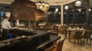 ASKA LARA DELUXE RESORT