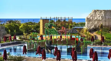 ASKA LARA DELUXE RESORT