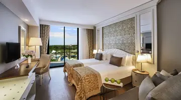 ASKA LARA DELUXE RESORT