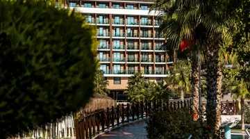 ASKA LARA RESORT & SPA