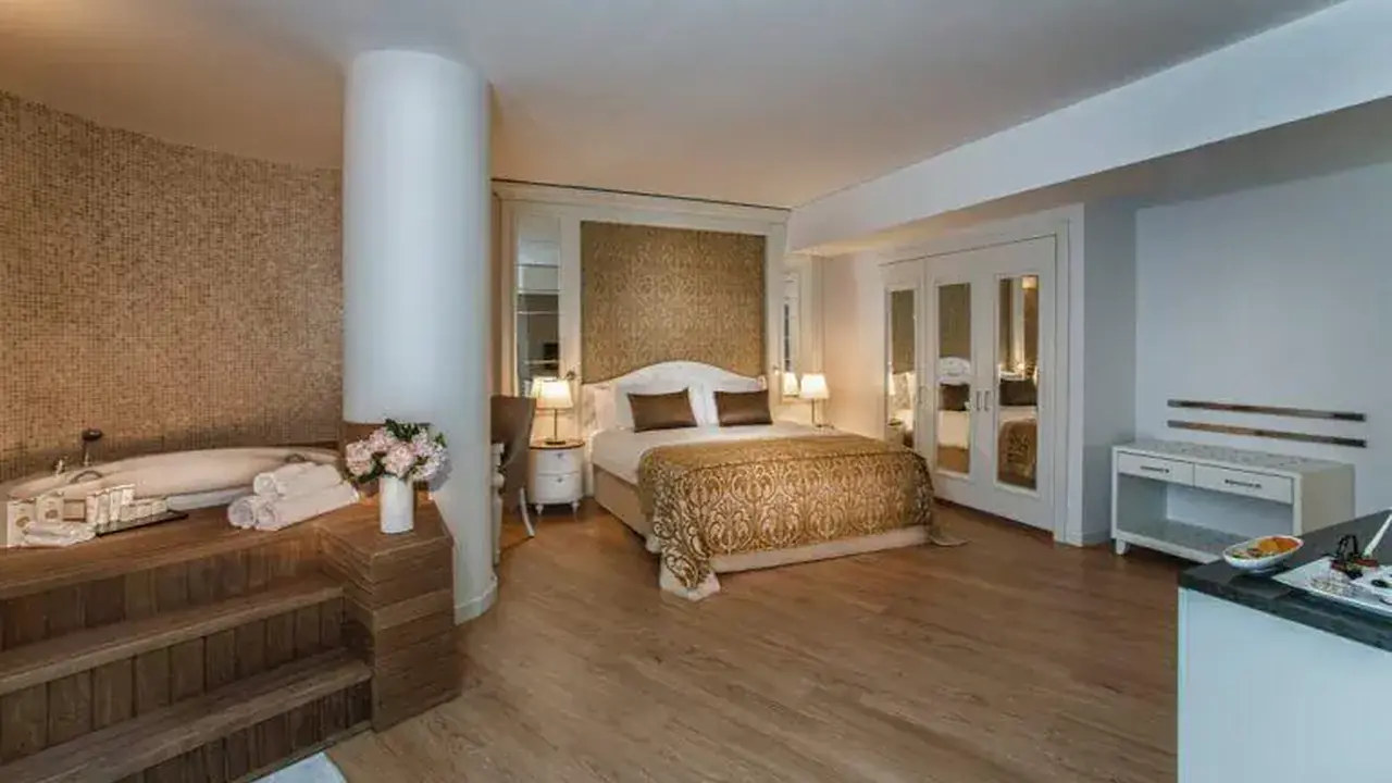 Aska Lara Resort & Spa