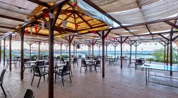Asrin Beach Hotel