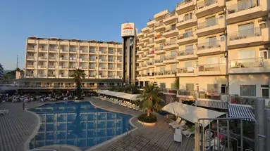 Asrin Beach Hotel