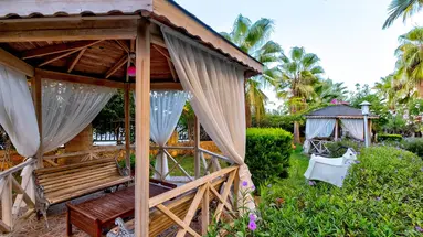 Asrin Beach Hotel