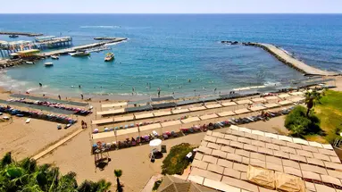 Asrin Beach Hotel