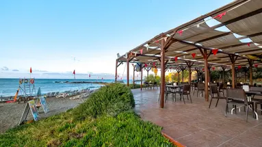 Asrin Beach Hotel