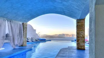 Astarte Suites