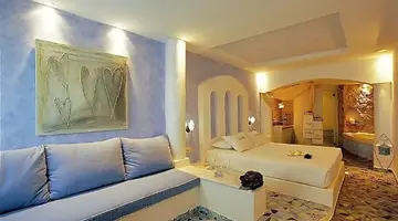 Astarte Suites
