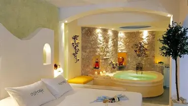 Astarte Suites