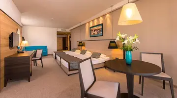 Astera Hotel & Spa