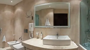 Astera Hotel & Spa
