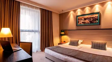 Astera Hotel & Spa