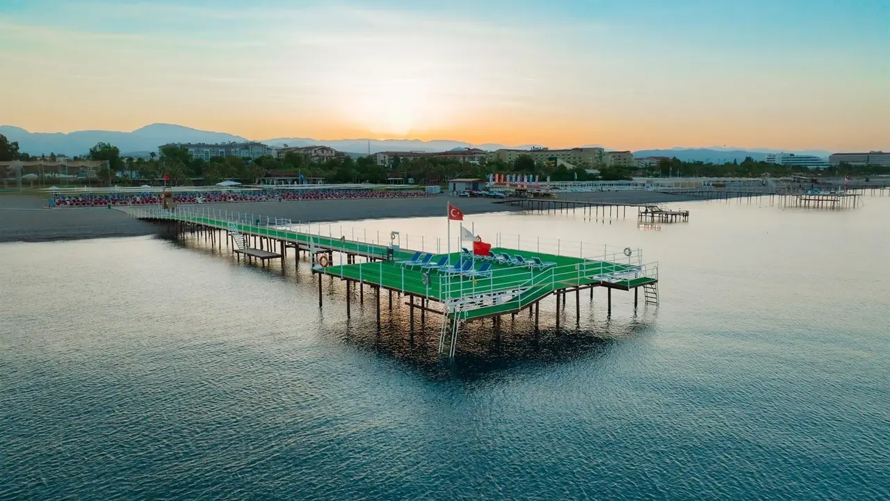 Asteria Family Resort Side