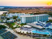 ASTERIAS BEACH HOTEL