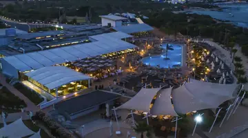 Asterias Beach Hotel