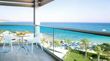 Asterias Beach Hotel