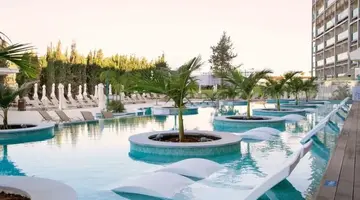 Asterias Beach Hotel