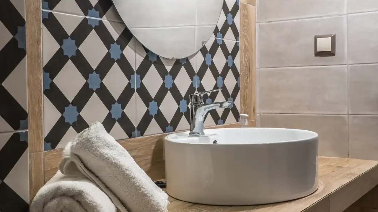 Asteris Village