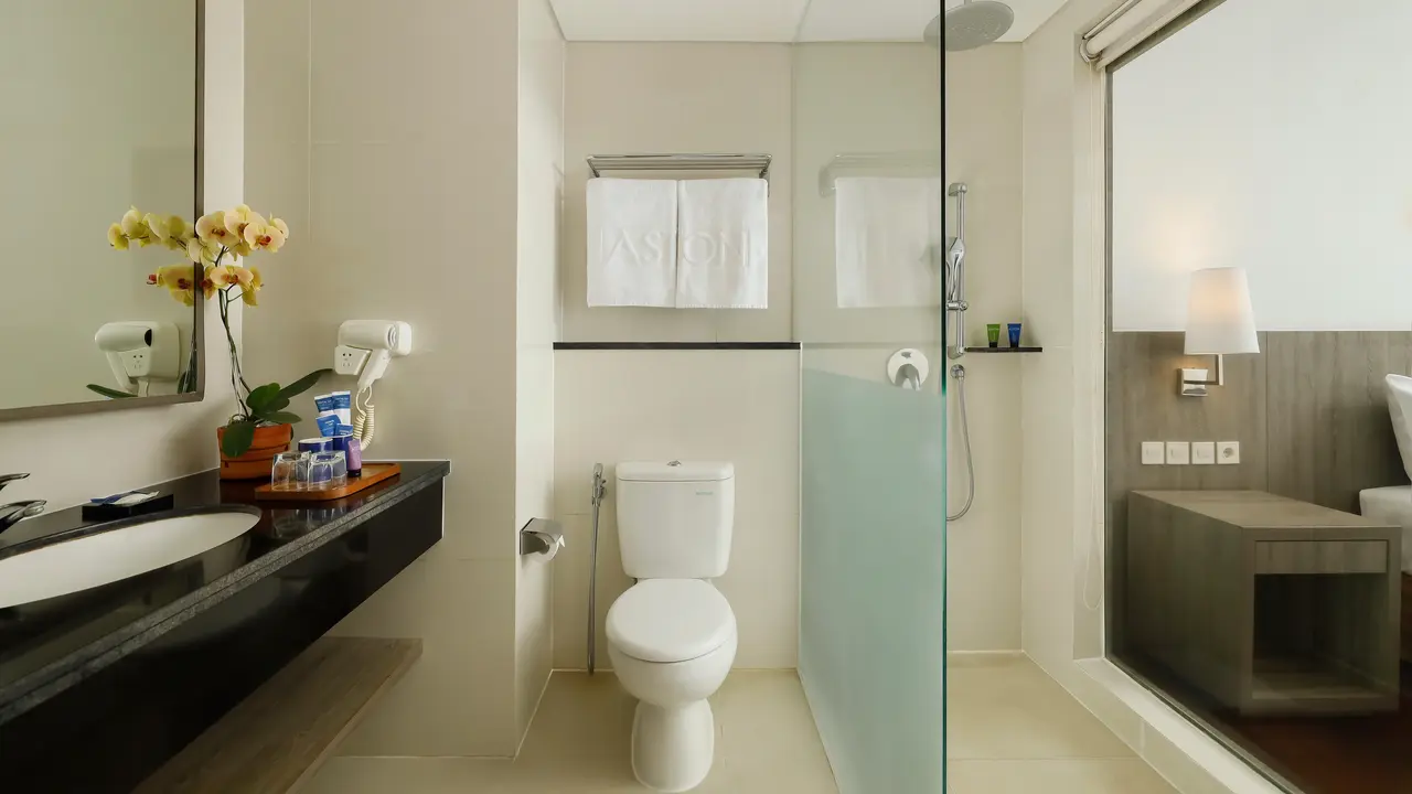 ASTON CANGGU BEACH RESORT - BALI