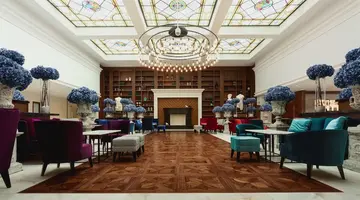 Astor Garden Hotel
