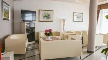 Astor Hotel