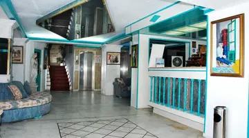 Astoria Hotel Zth