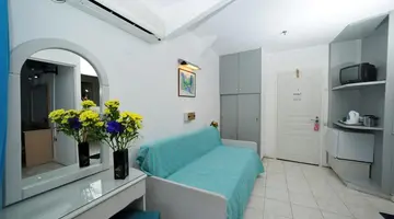 Astoria Hotel Zth