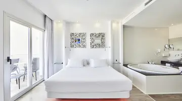 ASTORIA PLAYA (ADULTS ONLY 18+)