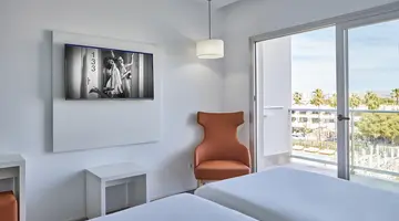 ASTORIA PLAYA (ADULTS ONLY 18+)