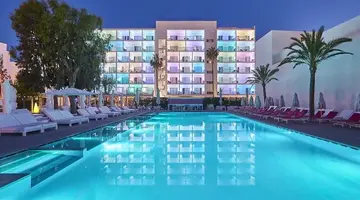 Astoria Playa Hotel