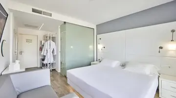 Astoria Playa Hotel