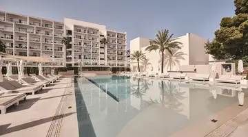 Astoria Playa Hotel