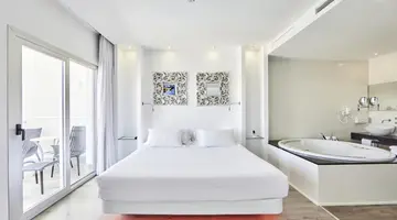 Astoria Playa Hotel