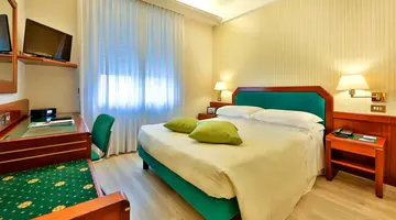 Astoria Sure Hotel Collection by Best Western