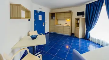 Astro Suite Hotel