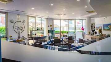 Astro Suite Hotel