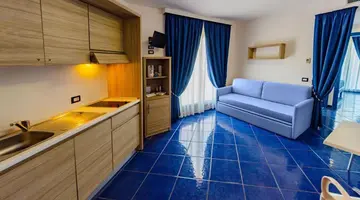 Astro Suite Hotel