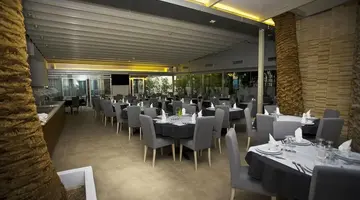 Astron Hotel