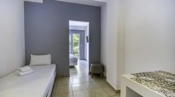 Astron Hotel