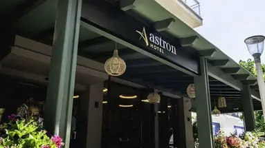 Astron Hotel