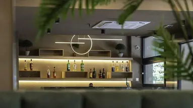 Astron Hotel