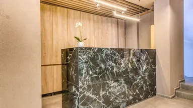 Astron Hotel