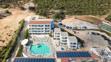 Atali Grand