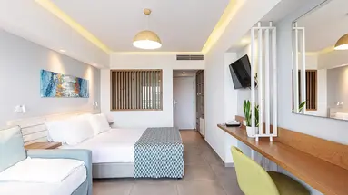 Atali Grand
