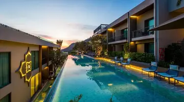 AtEase Phuket Patong (Fusion Suites Phuket Patong)