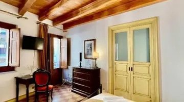 Atenea Luxury Suites
