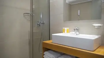 Athena Hotel