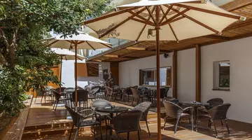 Athena Hotel