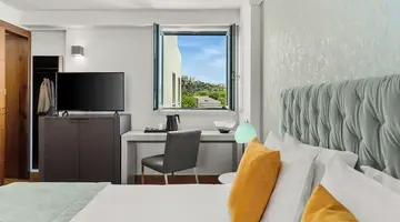 Athenaeum Eridanus Luxury Hotel