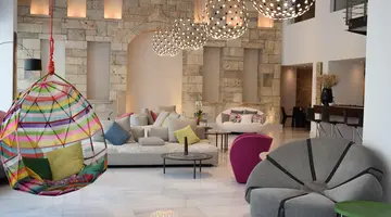 Athenaeum Grand Hotel
